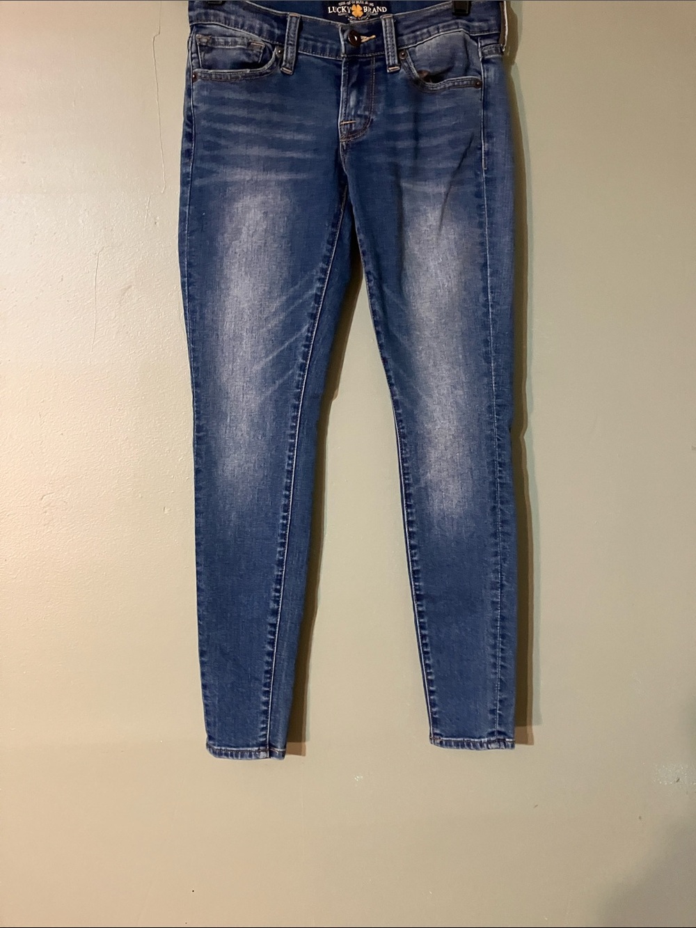 Women's Lucky Brand 00/24 Charlie Skinney Jeans  Medium Wash